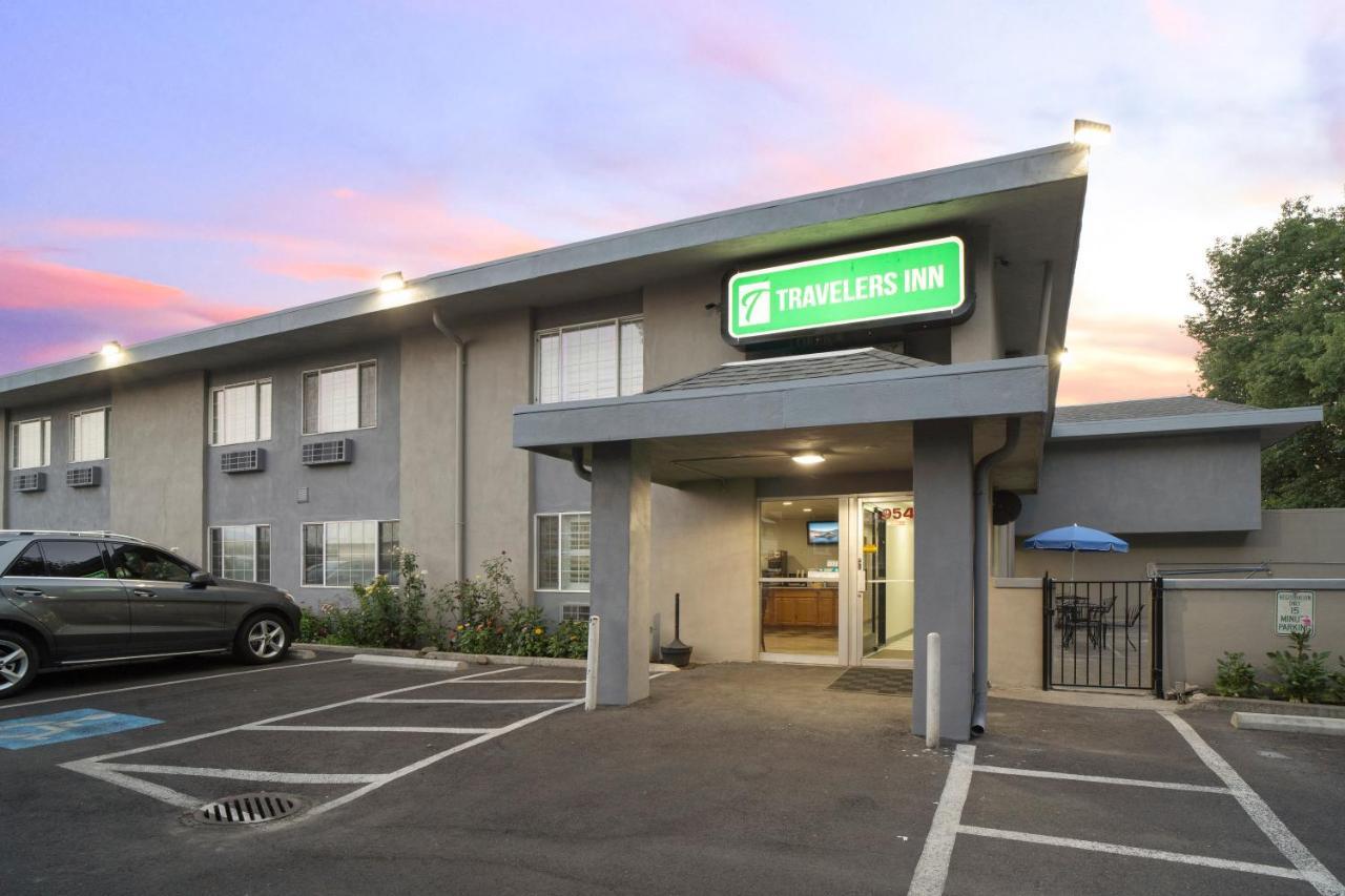 Travelers Inn Medford Eksteriør billede